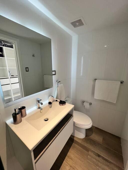 Apartamento 2 Habitaciones, Edificio Airali, Zona 10, Miradolo Guatemala City Екстериор снимка