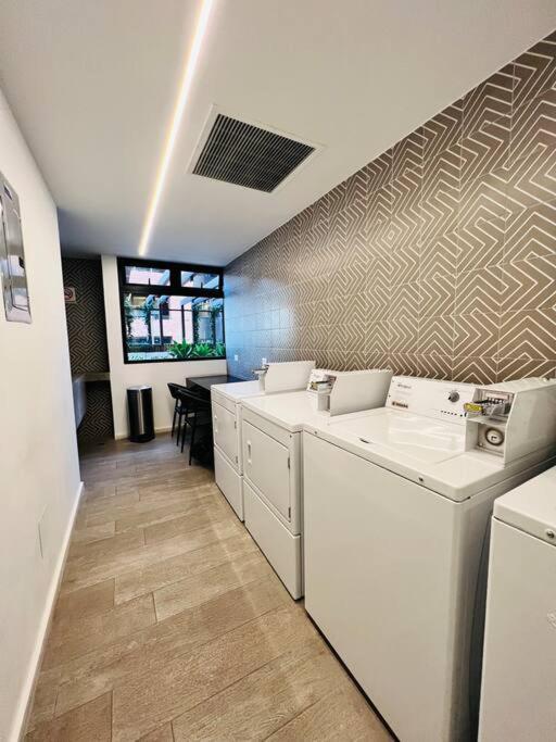 Apartamento 2 Habitaciones, Edificio Airali, Zona 10, Miradolo Guatemala City Екстериор снимка